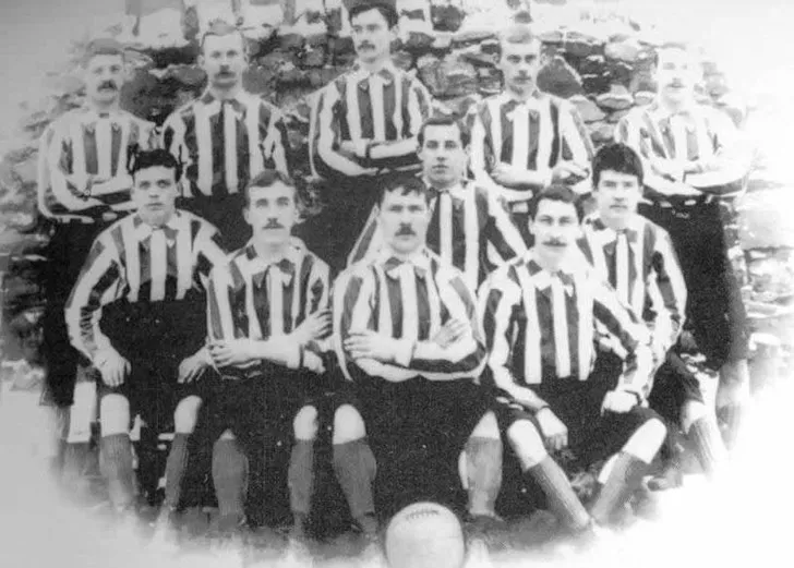 Đội hình Bury FC năm 1892, khởi đầu vĩ đại của câu lạc bộ tại Gigg Lane