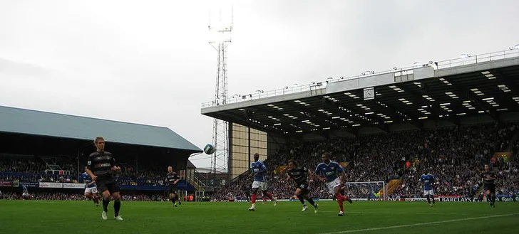 Fratton Park với kiến trúc đặc trưng, một phần lịch sử của bóng đá Anh