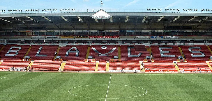 Khán đài John Street tại sân vận động Bramall Lane, một phần quan trọng của kiến trúc lịch sử