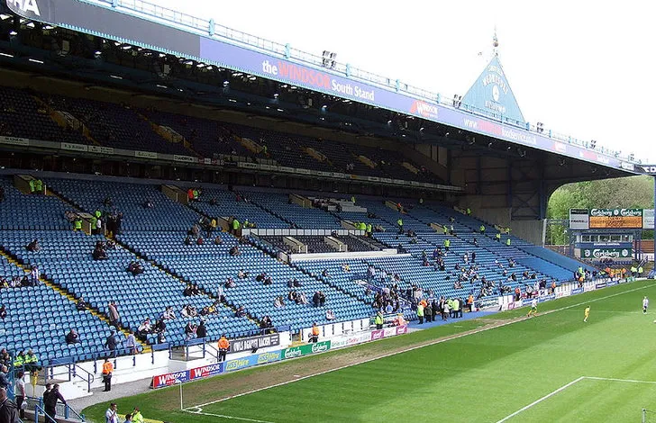 Khán đài South Stand tại sân Hillsborough