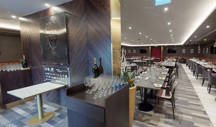 Khu vực Hospitality 1862 Lounge tại sân Anfield