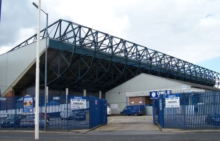 Lối vào và cửa hàng CLB Sheffield Wednesday tại Hillsborough