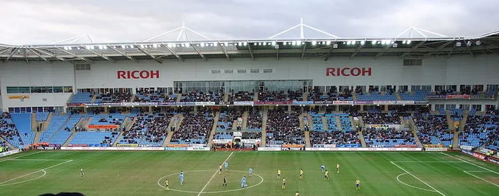Một góc nhìn lịch sử về Sân vận động Ricoh Arena, tiền thân của Coventry Building Society Arena.