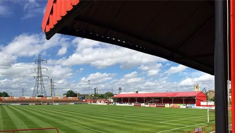 Sơ đồ chỗ ngồi chi tiết tại sân vận động Stonebridge Road, Ebbsfleet United.