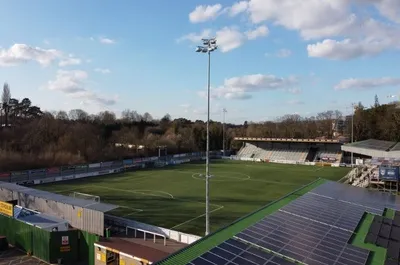 Toàn cảnh sân vận động Gallagher Stadium, sân nhà của câu lạc bộ Maidstone United