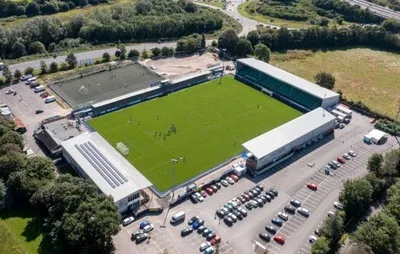 Toàn cảnh sân vận động Silverlake, sân nhà của câu lạc bộ Eastleigh FC thuộc giải bóng đá hạng dưới Anh